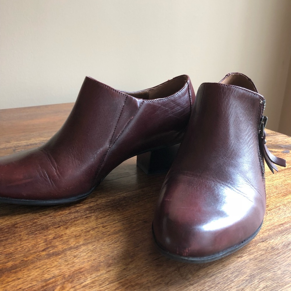 Naturalizer booties